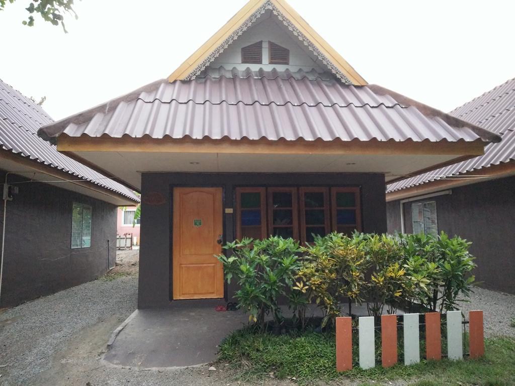 Bansuan Inthanon Resort Chom Thong Εξωτερικό φωτογραφία